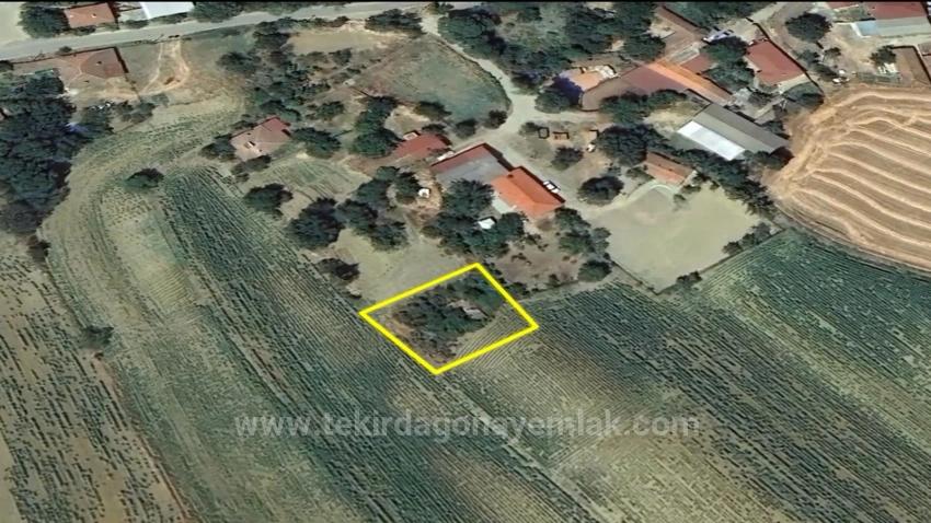 Dringender Verkauf: Einmalige Gelegenheit Für Alle, Die Von Einem Dorfhaus Träumen – Schnäppchengrundstück