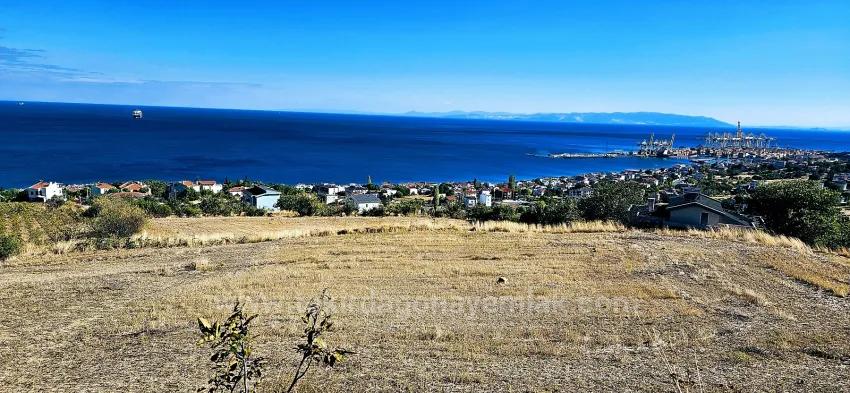 Ein Erstklassiges Grundstück, Geeignet Für Ein Projekt Mit 2 Luxusvillen Mit Freiem Blick Auf Meer Und Natur.