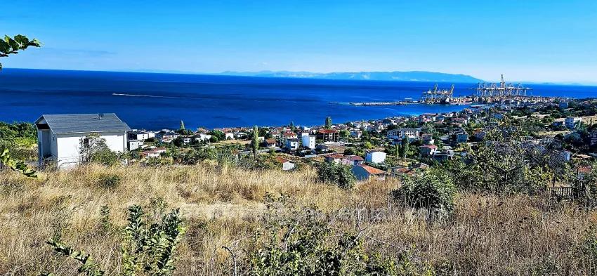 Land Zu Verkaufen in Barbaros Bz. Süleymanpaşa Kumbağ - Gehäuse-Zonierung - 594 m²