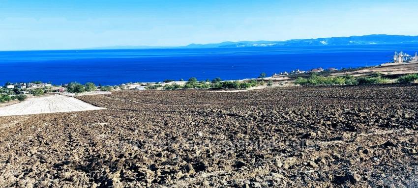 Grundstück Geeignet Für Genossenschafts- Und Bauprojekte Mit 50 Wohnungen Und Freiem Meer- Und Naturblick.