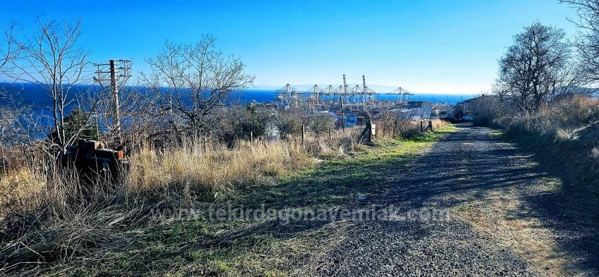 **Eckgrundstück Geeignet Für 2 Luxusvillenprojekte Mit Uneingeschränktem Meer-, Natur- Und Stadtblick**