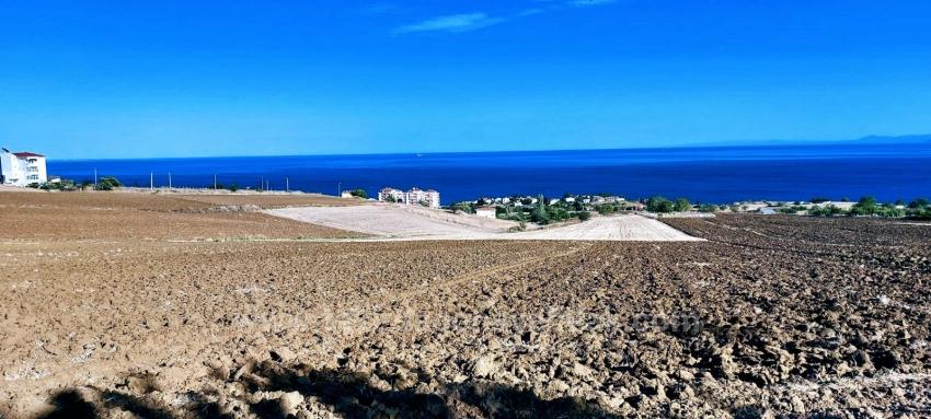 **Grundstück Mit Freiem Meerblick Und 30% Baugenehmigung Für Drei Stockwerke Im Stadtteil Topağaç, Tekirdağ**