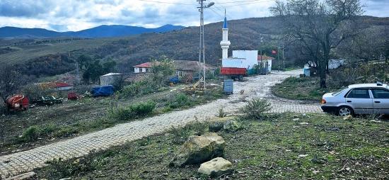 **Keine Anteile, Einzelgrundstück** Schnäppchengrundstück Für Liebhaber Von Dorfhäusern**