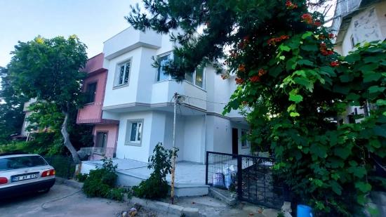 Freistehendes Haus Zu Verkaufen – Ohne Nebenkosten – Geeignet Für Tausch + Barkredit