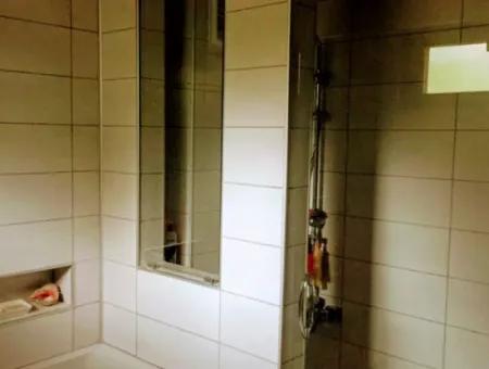 Luxuriöse Ultra-Villa Mit Tauschpool Und Tiefgarage