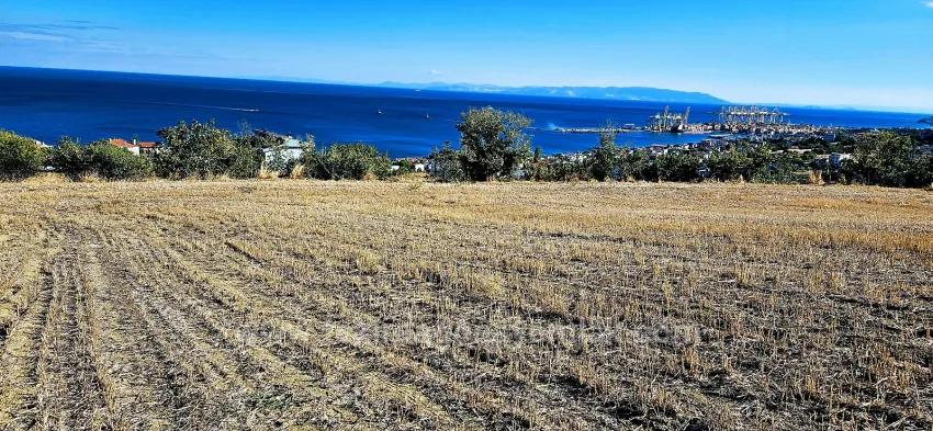 A Prime Plot Of Land Suitable For A Project Of 2 Luxury Villas With Full Sea And Nature Views.