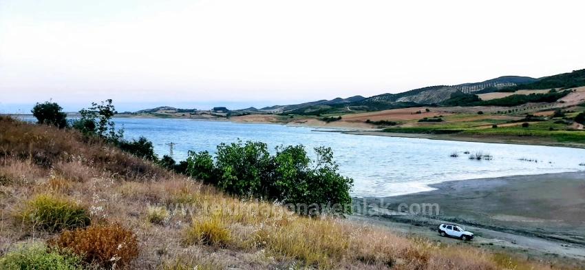 Detached Land With Title Deed Opportunity Facing Dam For Urgent Sale