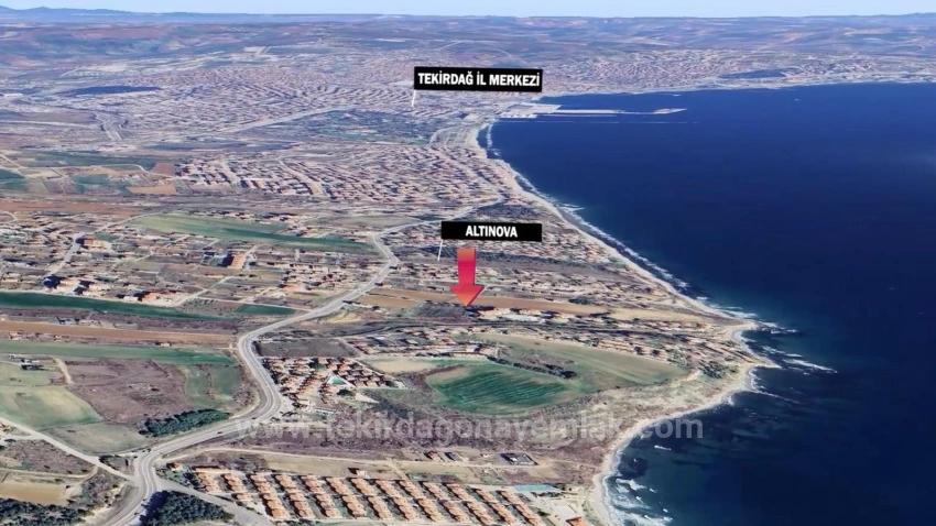 Land For Sale in Barbaros Nbh. Süleymanpaşa Kumbağ - Housing Zoned - 257 m²
