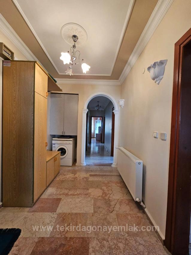 Complete Building For Sale: 6 Units Of 3+1 And 2 Units Of 210 M2 Workplaces