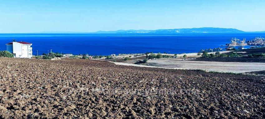 **Plot Of Land With Full Sea View And 30% Building Permit For Three Floors In Topağaç Neighborhood, Tekirdağ**