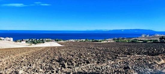 **Plot Of Land With Full Sea View And 30% Building Permit For Three Floors In Topağaç Neighborhood, Tekirdağ**