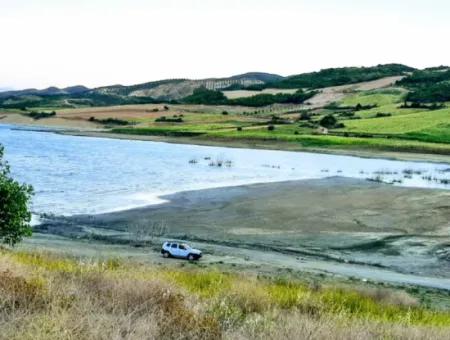 Tekirdağ Yeniköyde For Sale 3.000 M2 Field For Sale With Pond Facing