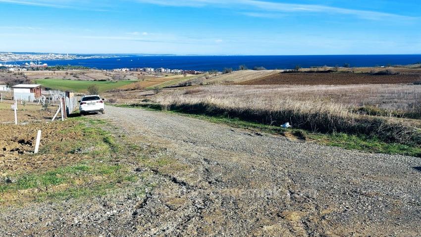 Выгодный Земельный Участок С Прекрасным Видом На Море, Природу И Город, Зонированный Под Застройку 20% Площади Двухэтажными Зданиями.