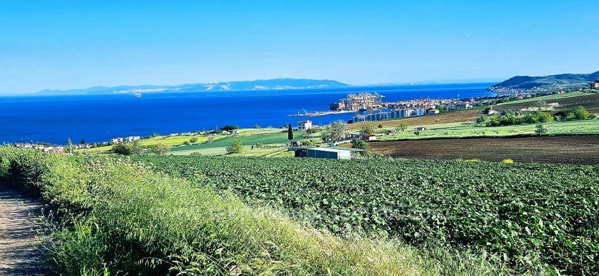 Земля Подходит Для Кооперативных И Строительных Проектов С 50 Квартирами И Панорамным Видом На Море И Природу.