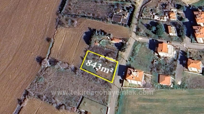 Угловой Участок С Купоном, Подходящий Для Строительства 9 Роскошных Квартир 2+1 В Районе Текирдаг-Тоагач