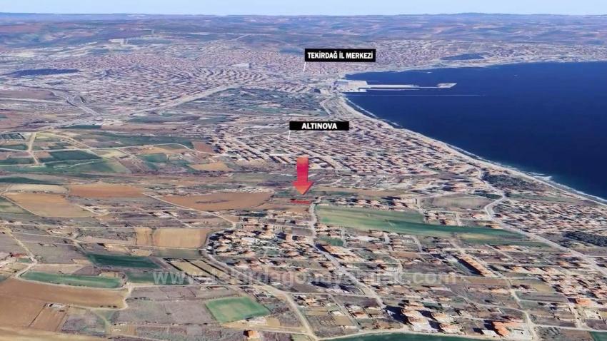 Угловой Участок С Купоном, Подходящий Для Строительства 9 Роскошных Квартир 2+1 В Районе Текирдаг-Тоагач