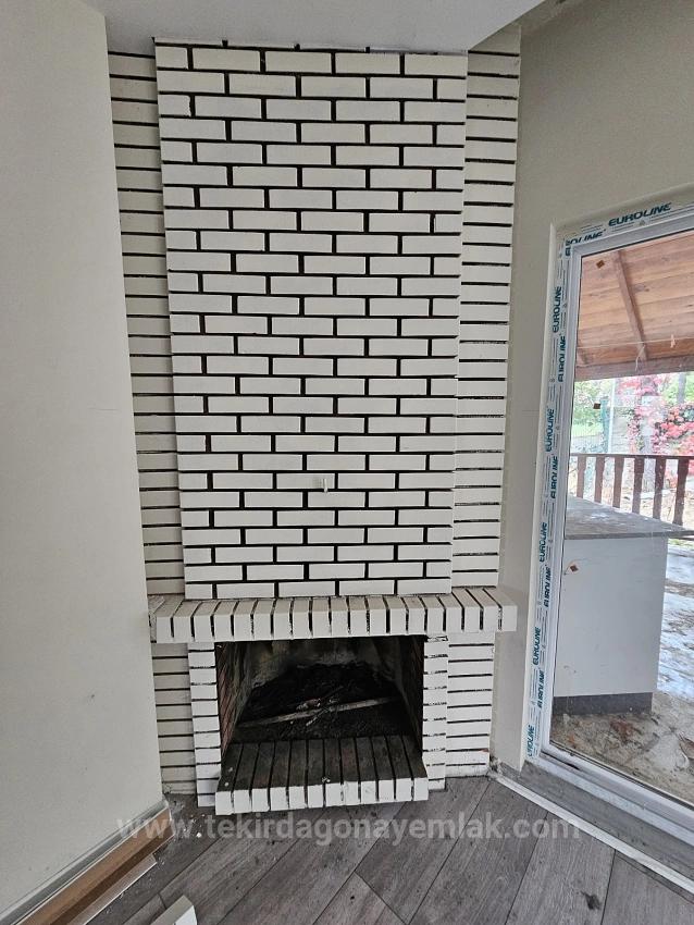 Продаётся Отдельный Дом Без Каких-Либо Расходов. Подходит Для Обмена + Кредит Наличными.