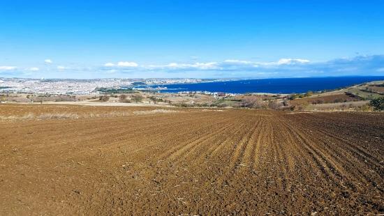 в Barbaros, Tekirdağ Участок с панорамным видом на море и город