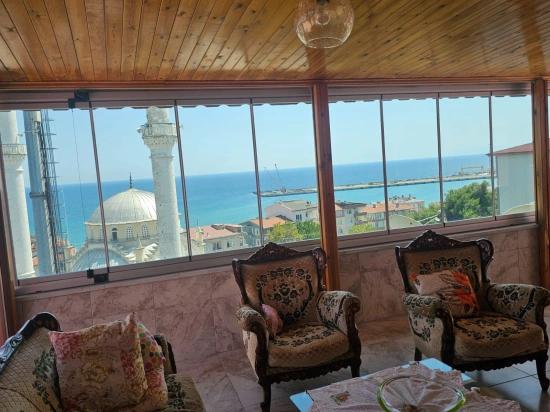 Продается Здание Целиком, 6 Квартир, 3+1, 2 Квартиры, 210 М2, Рабочее Место