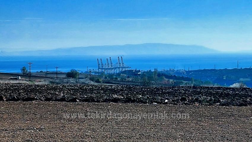 Fabrikalar Bölgesinde Kısa Vadede Yüksek Pirim Yapıcak Bölgede Fırsat Arazi