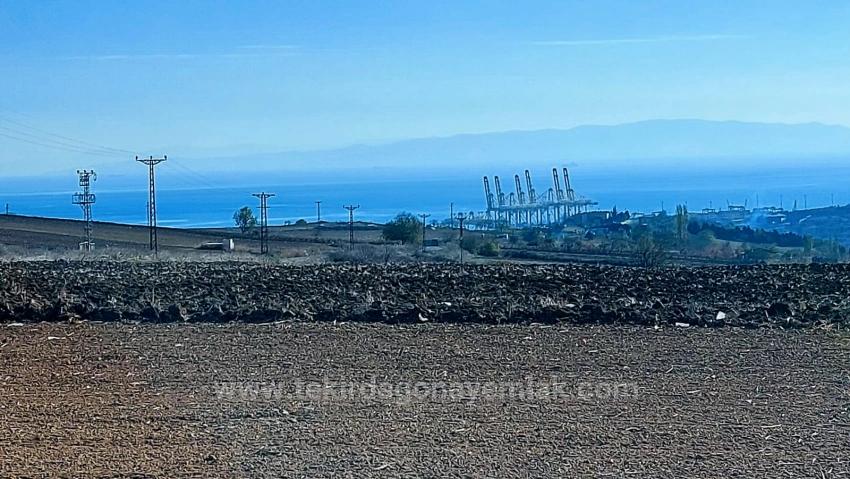 Fabrikalar Bölgesinde Kısa Vadede Yüksek Pirim Yapıcak Bölgede Fırsat Arazi