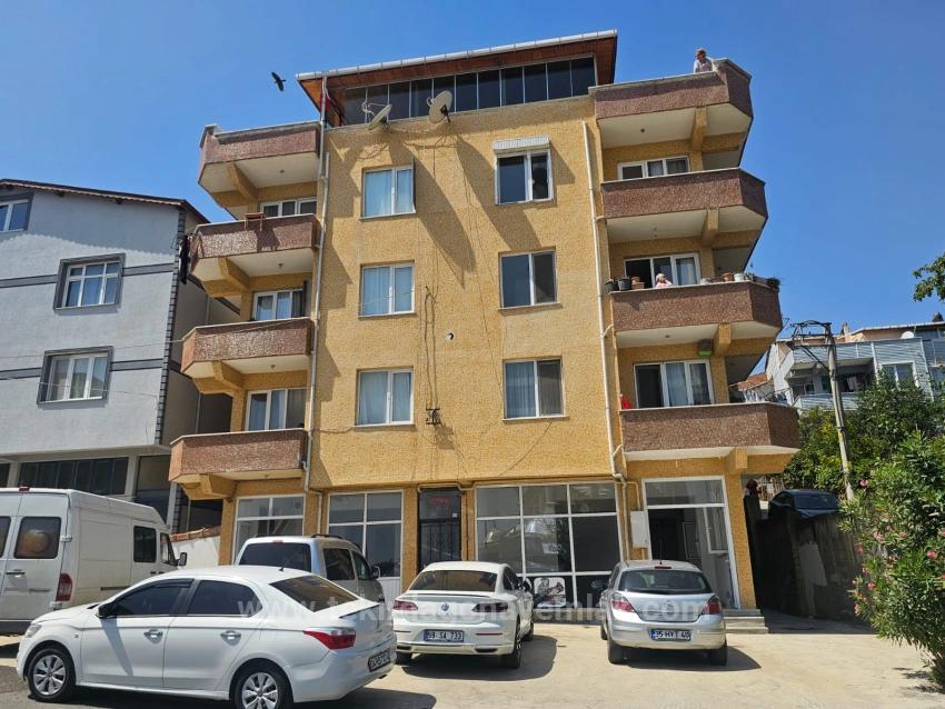 Komple Satılık Bina 6Adet 3+1 2 Adet 210 M2 İş Yeri