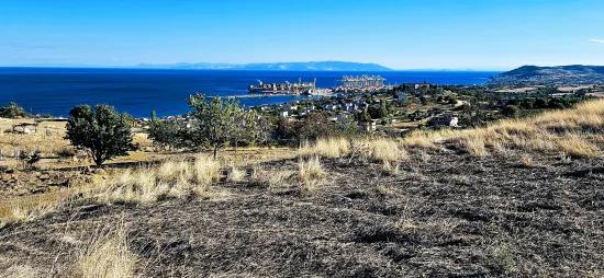 **zirve Noktada Panoramik Deniz Manzaralı** 530 M2 Kupon Köşe Arsa