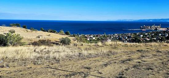 **zirve Noktada Panoramik Deniz Manzaralı** 530 M2 Kupon Köşe Arsa
