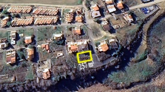 *fırsat Arsa* 8 Adet 50 M2 ( 1+1) Daire Poejejesine Uygun Bitişik Nizam Kelepir Arsa