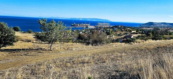 Harika Deniz Ve Doğa Manzarlı Alt Yapısı Hazır 530 M2 Köşe Arsa