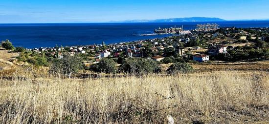 Harika Deniz Ve Doğa Manzarlı Alt Yapısı Hazır 530 M2 Köşe Arsa