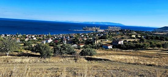 Harika Deniz Ve Doğa Manzarlı Alt Yapısı Hazır 530 M2 Köşe Arsa