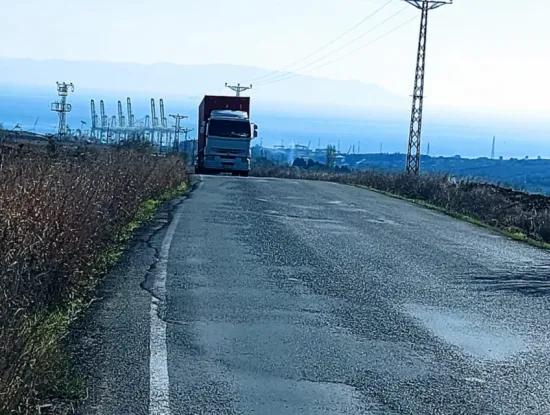 Acil Satılık Fabrikalar Bölgesinde 5.400 M2 Yüksek Kazanç Garantisi Fırsat Yer