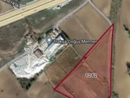 Tekirdağ'ın Nusuratlı Mevkisinde 19.500 Metrekarelik Ticari Ve Sanayi Alanında Satılık Tarla
